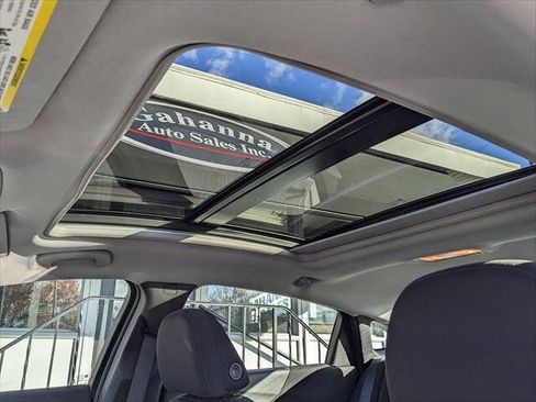 Used 2023 Chevrolet Malibu LT image 21