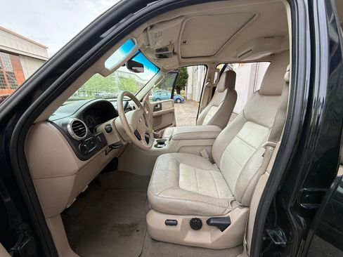 Used 2003 Ford Expedition Eddie Bauer AWD/4WD image 27