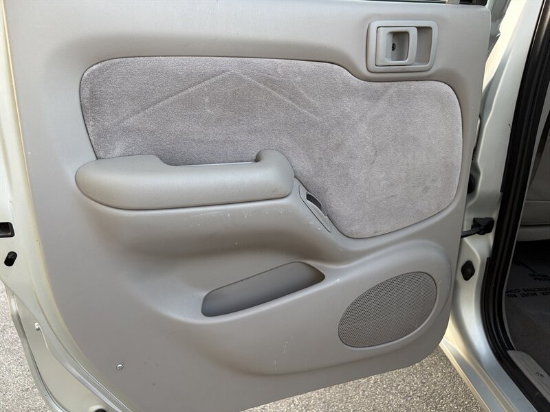 Used 2003 Toyota Tacoma PreRunner w/ Pwr Pkg w/ Mirrors RWD image 22