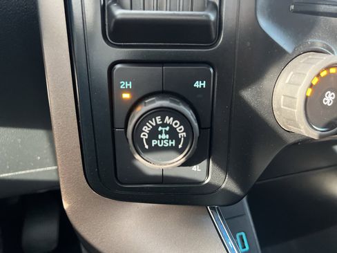 Used 2024 Ford F150 STX w/ Equipment Group 201A FX4 image 25