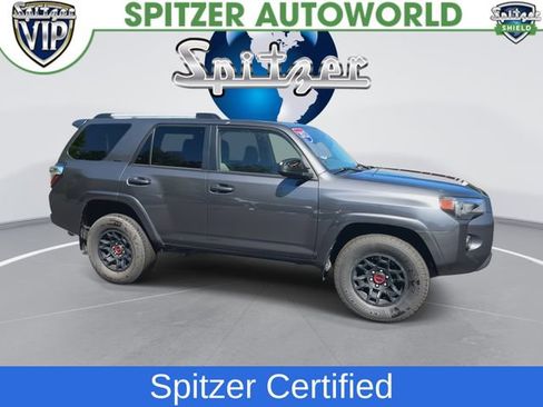 Used 2023 Toyota 4Runner SR5 AWD/4WD image 2