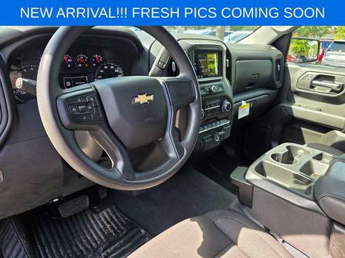 Used 2025 Chevrolet Silverado 1500 Custom RWD image 6