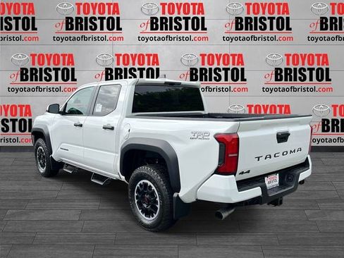 New 2026 Toyota Tacoma TRD Off-Road AWD/4WD image 7