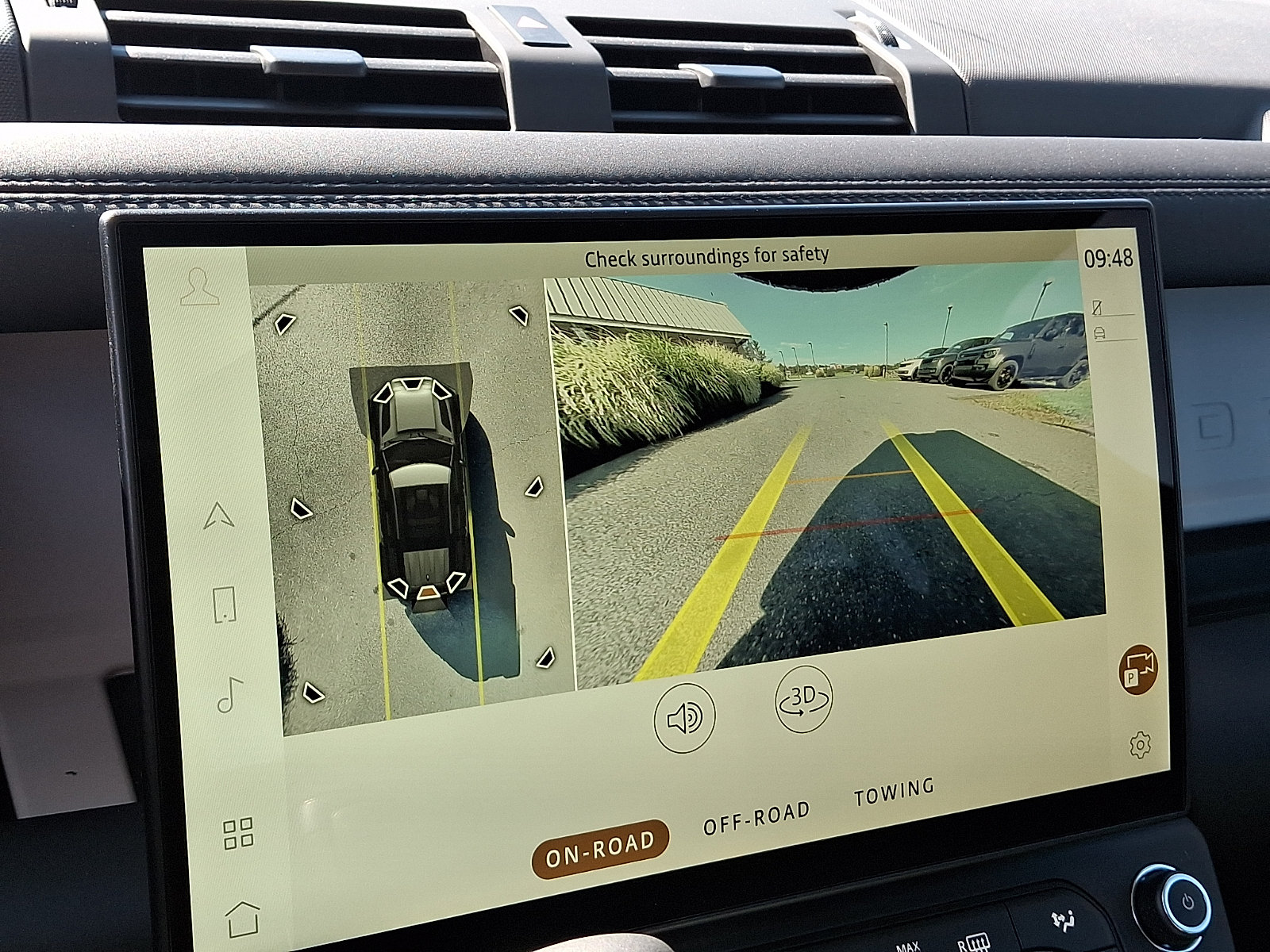 New 2026 Land Rover Defender 110 S AWD/4WD image 15
