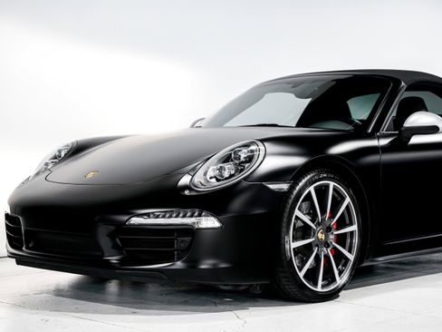 Used 2014 Porsche 911 Targa 4S image 33