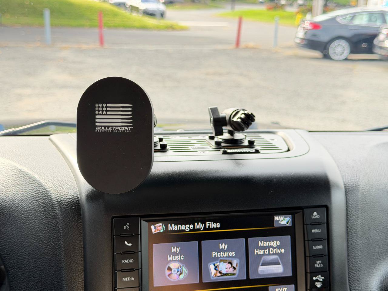 Used 2016 Jeep Wrangler Unlimited Sahara w/ Connectivity Group AWD/4WD image 62