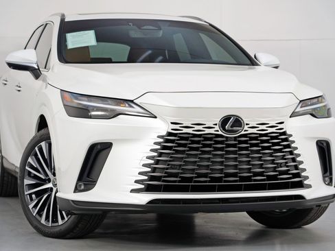 Used 2023 Lexus RX 350 Premium Plus w/ Accessory Package (K3) image 4