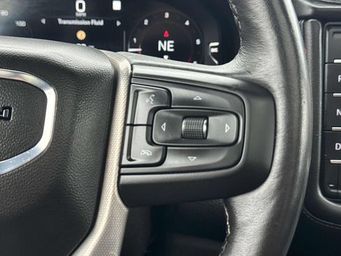 Used 2022 GMC Yukon Denali w/ Denali Premium Package AWD/4WD image 17