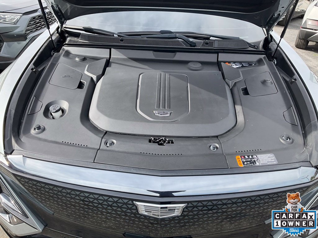 Used 2024 Cadillac Lyriq Sport RWD image 11