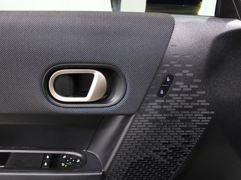 Used 2025 MINI Cooper S image 8