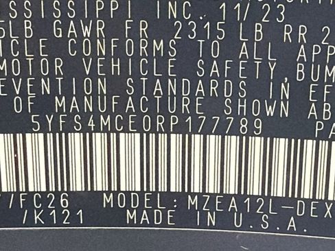 Used 2024 Toyota Corolla SE image 31