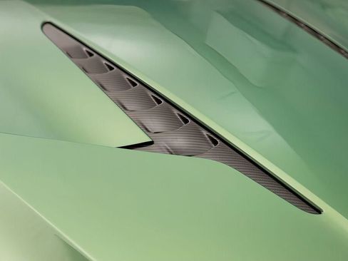 Used 2025 Aston Martin Vanquish V12 image 15