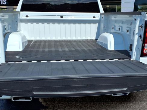 Used 2025 GMC Sierra 1500 Elevation w/ X31 Off-Road Package image 15