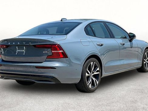 Used 2024 Volvo S60 B5 Plus AWD/4WD image 13