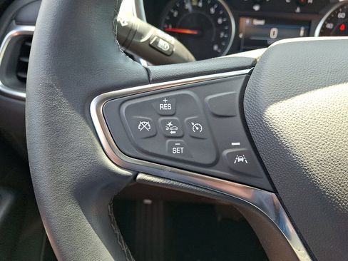 Used 2024 Chevrolet Equinox LT AWD/4WD image 20