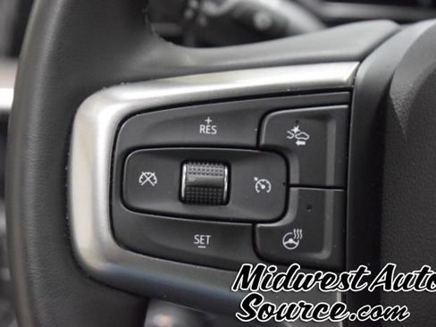 Used 2025 Chevrolet Silverado 2500 LT w/ Convenience Package image 18