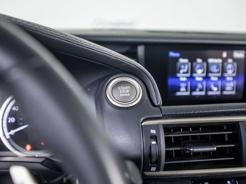 Used 2015 Lexus RC 350 w/ Navigation System Package RWD image 26