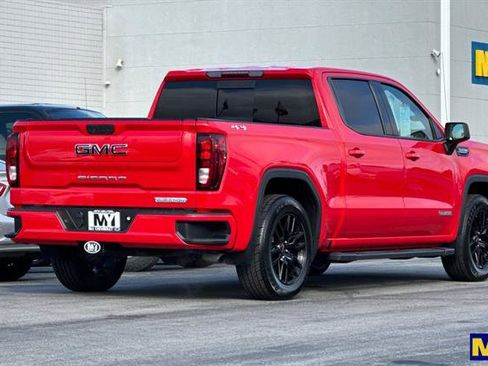 Used 2022 GMC Sierra 1500 Elevation w/ Preferred Package image 4