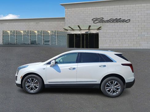 Certified 2023 Cadillac XT5 Premium Luxury AWD/4WD image 7