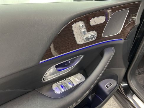 Used 2025 Mercedes-Benz GLE 350 4MATIC image 18