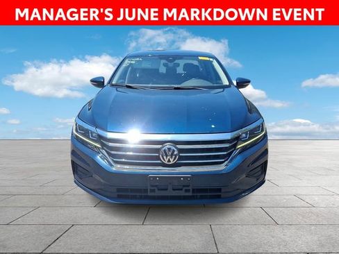 Used 2020 Volkswagen Passat 2.0T SE FWD image 3