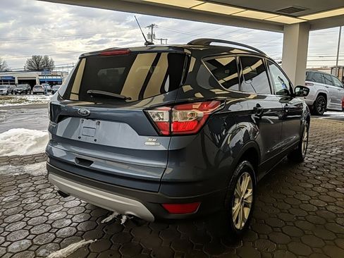 Used 2018 Ford Escape SE image 5