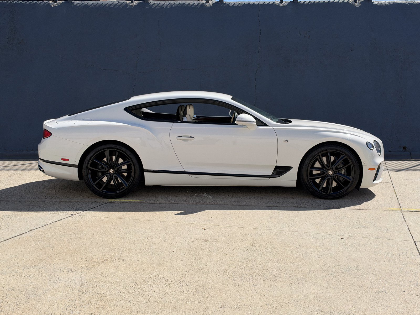 Used 2020 Bentley Continental GT AWD/4WD image 5