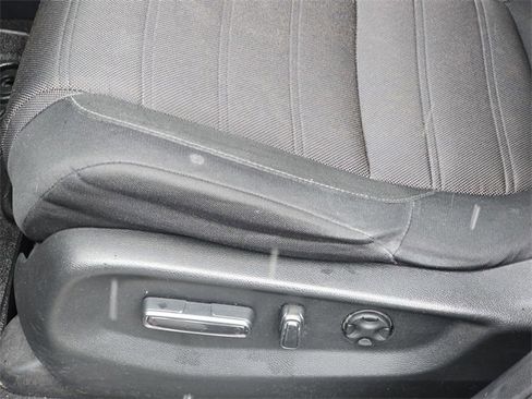 Used 2019 Honda CR-V EX image 31