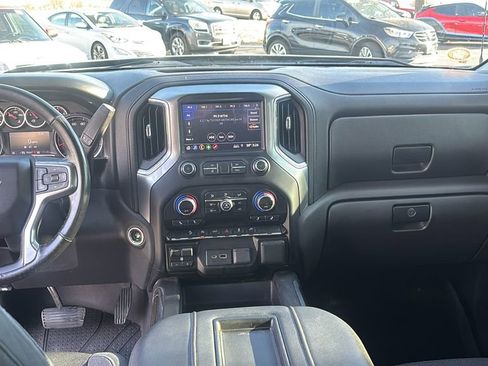 Used 2019 Chevrolet Silverado 1500 LT Trail Boss image 12