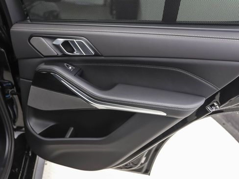 Used 2026 BMW X5 M60i image 24