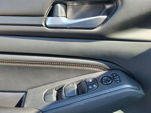 Certified 2021 Nissan Altima 2.5 SR FWD image 17