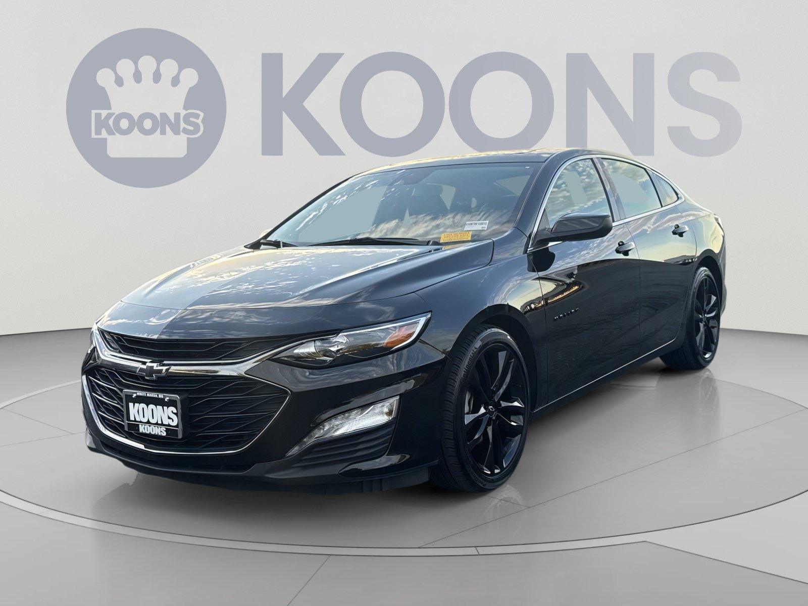 Used 2024 Chevrolet Malibu LT w/ Midnight Edition FWD image 1