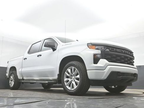 Used 2022 Chevrolet Silverado 1500 Custom RWD image 27
