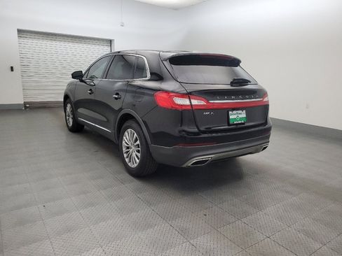 Used 2017 Lincoln MKX Select w/ Select Plus Package FWD image 5