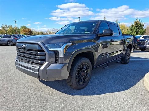 New 2026 Toyota Tundra SR5 image 2