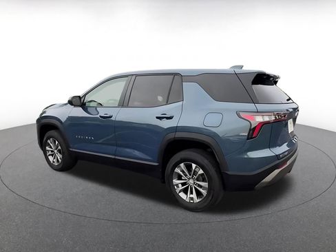 Used 2025 Chevrolet Equinox LT image 10