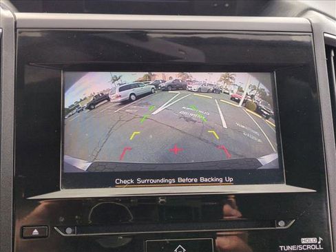 Used 2021 Subaru Crosstrek 2.0i Premium image 14