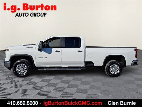 Used 2024 Chevrolet Silverado 2500 LT image 5