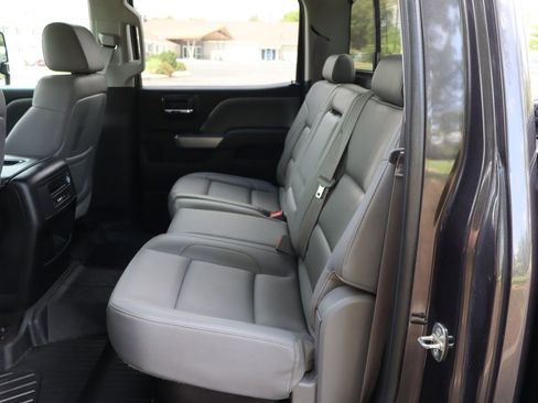 Used 2015 Chevrolet Silverado 2500 LTZ w/ Duramax Plus Package AWD/4WD image 20