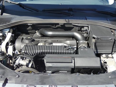 Used 2013 Volvo S60 T5 image 17