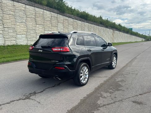 Used 2015 Jeep Cherokee Limited image 3