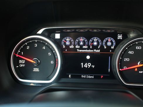 Used 2021 Chevrolet Tahoe Premier w/ Premium Package image 29