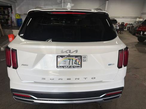 Used 2022 Kia Sorento SX image 5