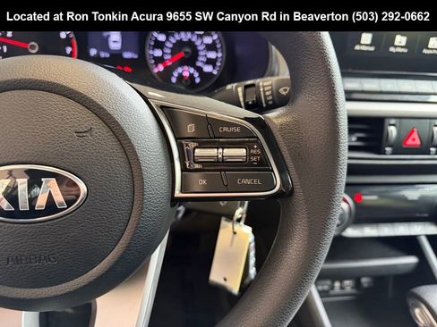 Used 2019 Kia Forte LXS FWD image 17