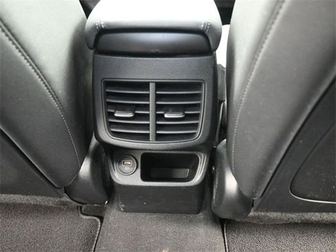 Used 2021 Kia Seltos SX image 25