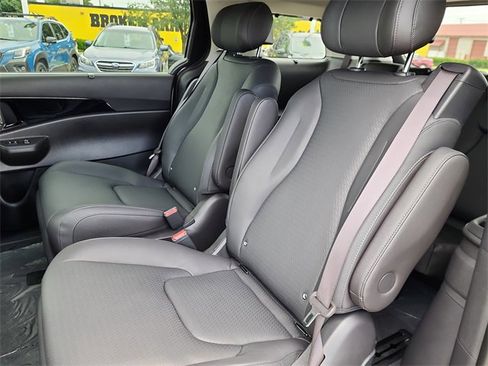 New 2026 Kia Carnival SX Prestige image 16