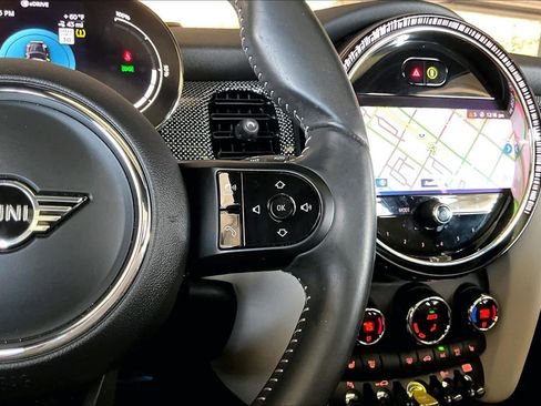 Used 2023 MINI Cooper SE image 24