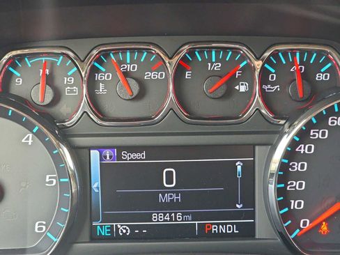 Used 2017 GMC Yukon SLE w/ Convenience Package image 22