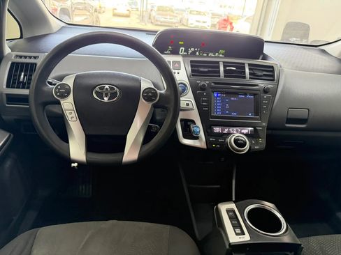 Used 2013 Toyota Prius V Two FWD image 18