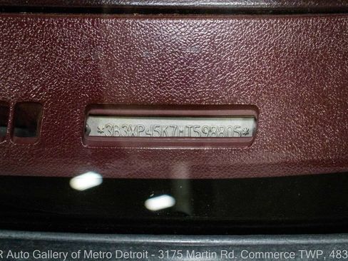 Used 1991 Dodge Shadow Convertible image 18